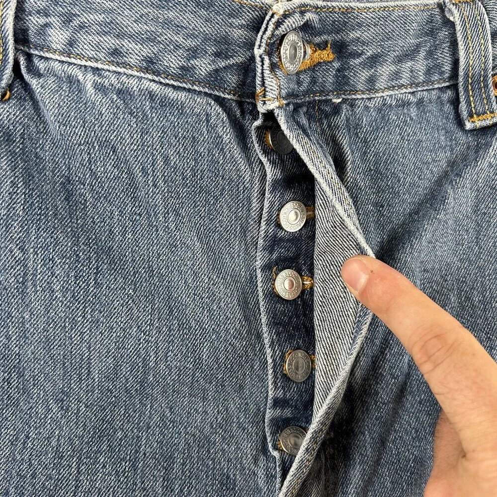 Levis 501 Jeans Mens 40x30 Straight Leg Denim Button Fly Classic Vintage